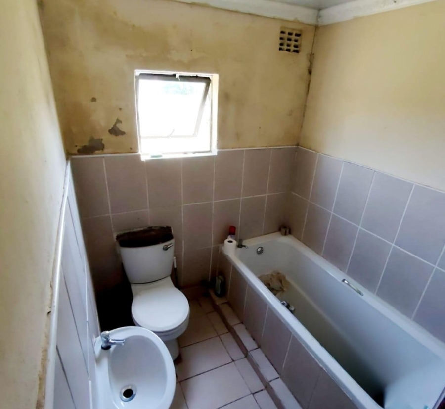 2 Bedroom Property for Sale in Mdantsane Nu 1 Eastern Cape